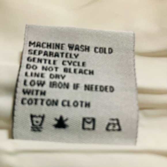 White leather-feel jacket XS. Pixelated for your pleasure. Polyester/poly lining - Picture 10 of 10